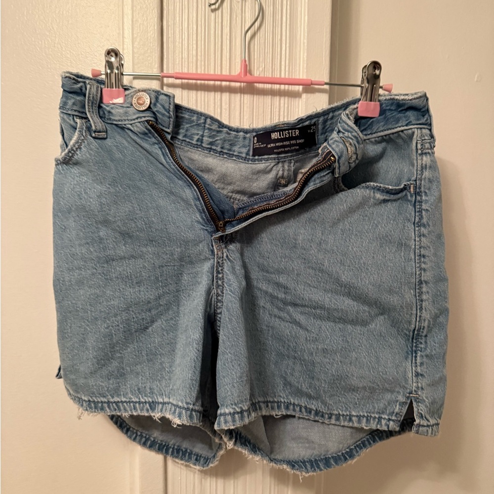 Hollister Blue Jean Shorts Distressed Cut-Off Style